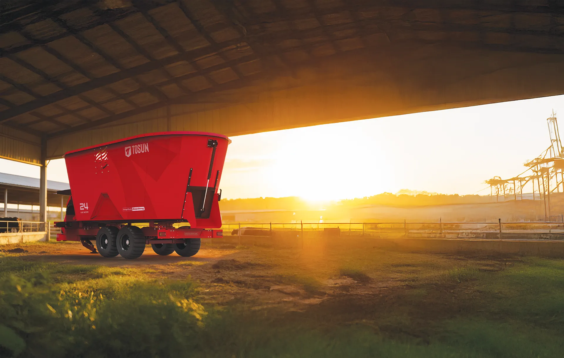 Canopus Dikey Helezonlu Yem Karma Makinesi